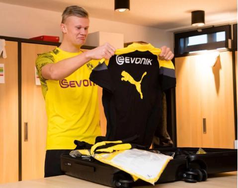 共和报：米兰在等给恩昆库的报价，可能用里奇与尤文交换加蒂（共和报：米兰静待恩昆库报价，或以里奇与尤文互换加蒂）