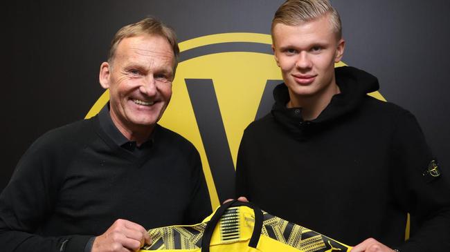 穆勒谈德国队世界杯分组：有8个小组第3能晋级，因此必须出线（穆勒谈世界杯分组：八个小组第三也能晋级，德国必须闯过小组赛）