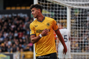 北青谈新赛季准入：梯队建设减量意在减负，对欠薪仍零容忍（北青评新季准入：精简梯队为减负，欠薪依旧零容忍）