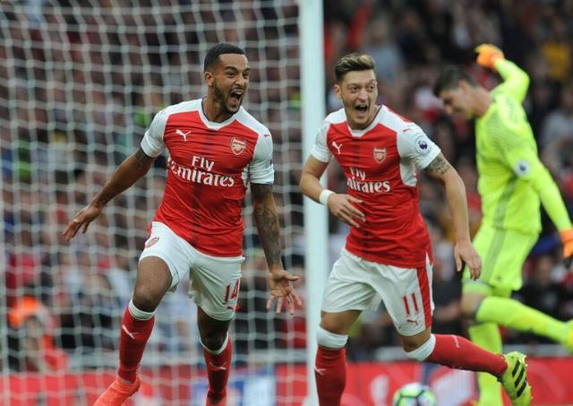 马丁内利：我进球后和马杜埃凯有过交流，我说他的进球更精彩（马丁内利：进球后与马杜埃凯交流，直言对方破门更精彩）