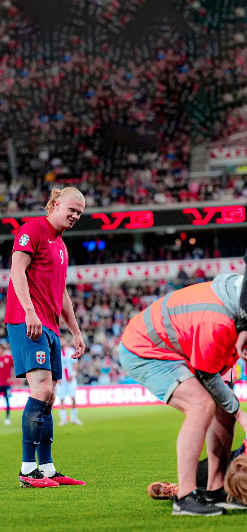 火力凶猛！本赛季欧冠拜仁进球并列最多，击中门框次数最多（拜仁锋线爆表：本赛季欧冠进球并列最多，击中门框次数第一）