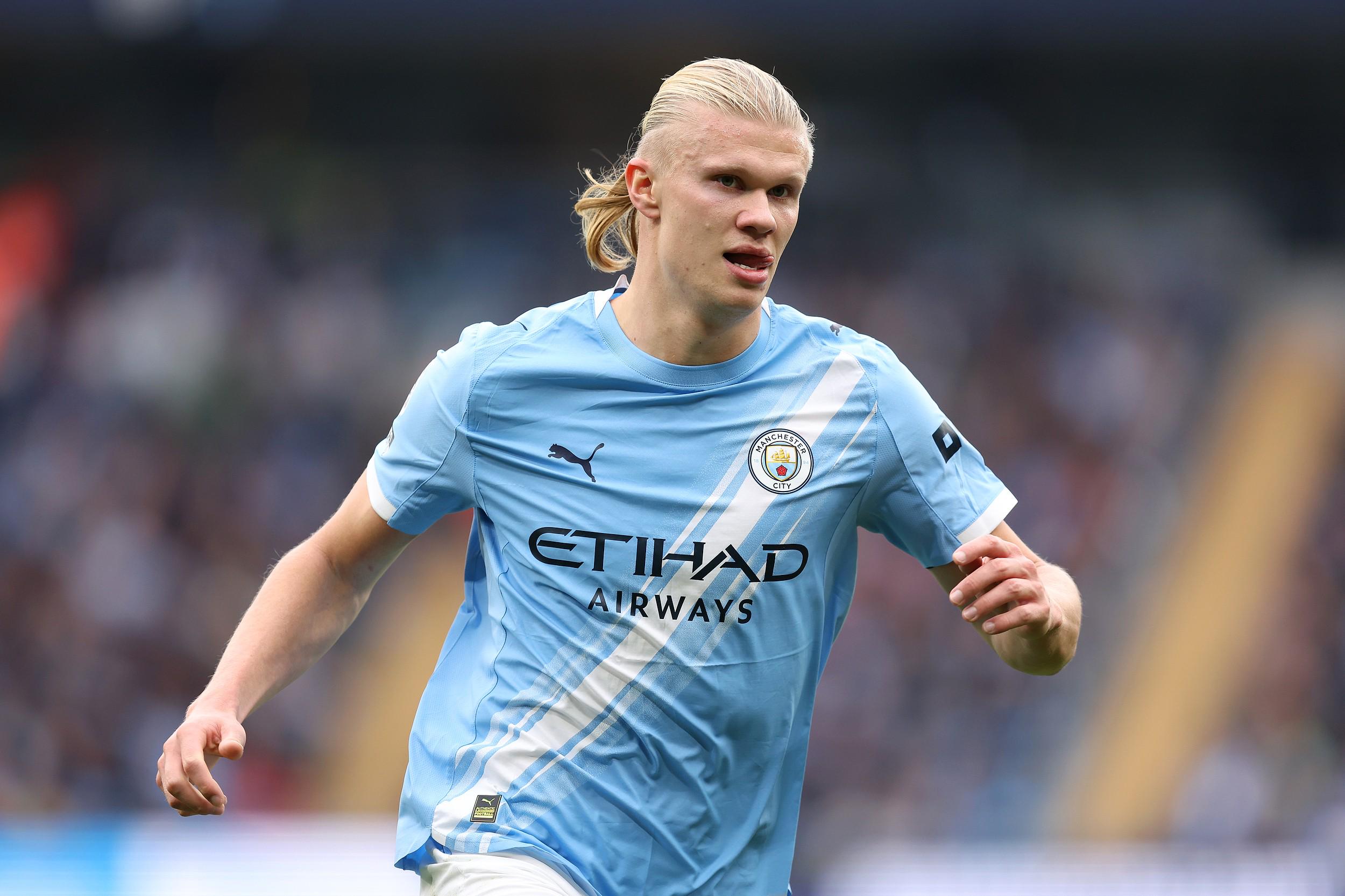 欧冠改制后连续3场破门最年轻榜单：17岁卡尔居首，姆巴佩次席（欧冠改制后连续三场进球最年轻球员榜：17岁卡尔领跑，姆巴佩第二）