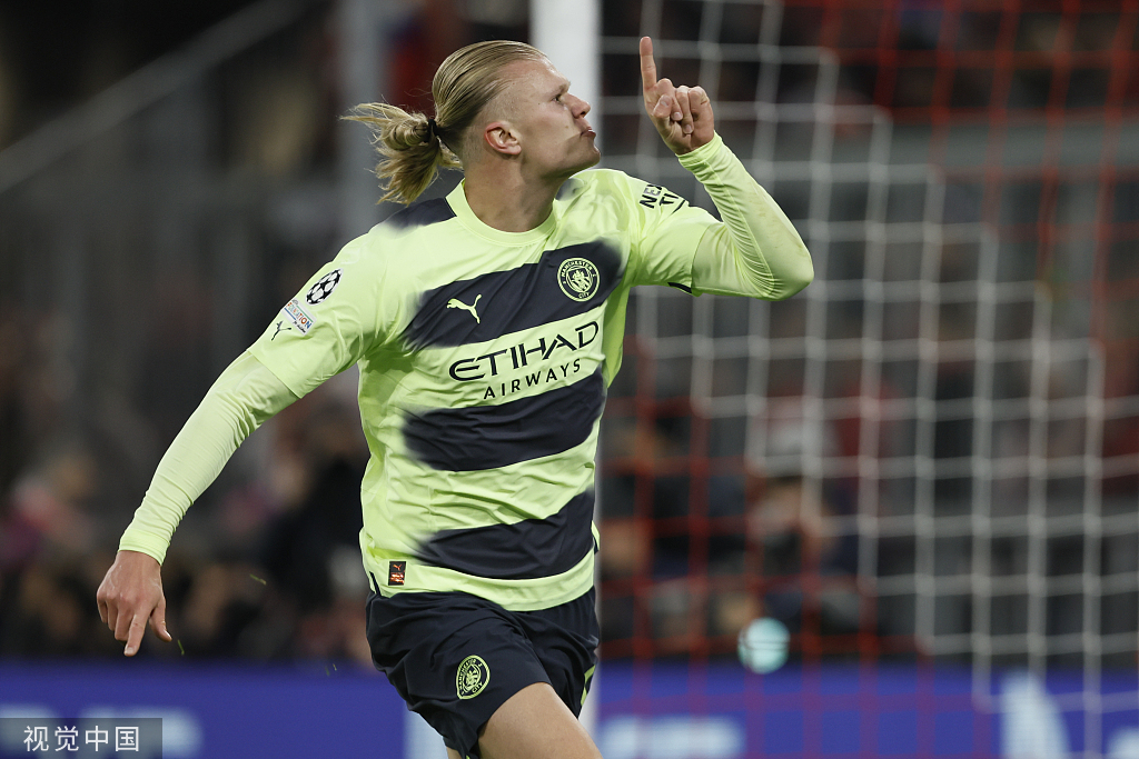 阿斯：巴萨重返诺坎普的庆典堪称完美，门票收入500万欧元（阿斯：巴萨回归诺坎普庆典完美收官，票务收入达500万欧元）