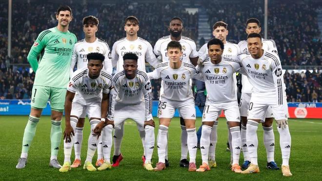 世体：从热身阶段开始，尼科-威廉斯就遭到了巴萨球迷的嘘声（世体：尼科-威廉斯从热身起就遭到巴萨球迷嘘声）