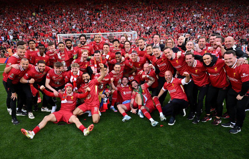 交流学习，乌兹别克斯坦U22拜访成都足协温江基地（乌兹别克斯坦U22做客成都足协温江基地开展交流学习）