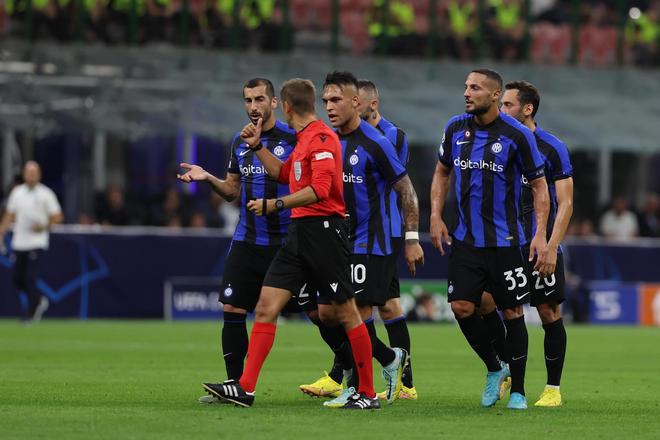 中国U17vs斯里兰卡U17：邝兆镭、赵松源首发，帅惟浩出战（中国U17迎战斯里兰卡U17：邝兆镭、赵松源先发，帅惟浩登场）