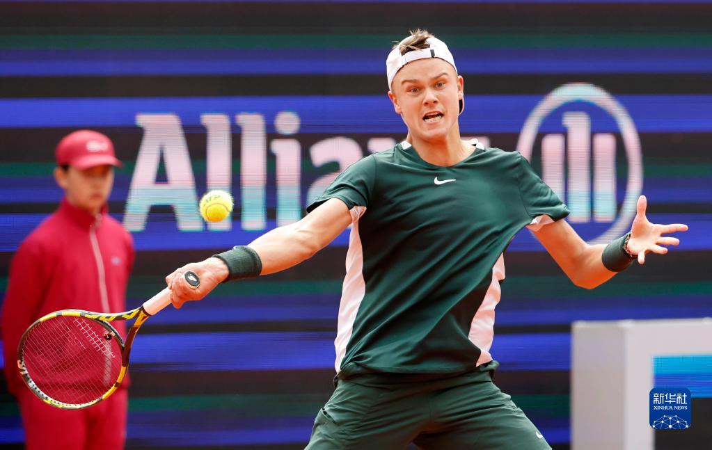 长并为球队 长并为球队