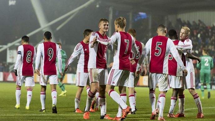 晋级仍有希 晋级仍有希